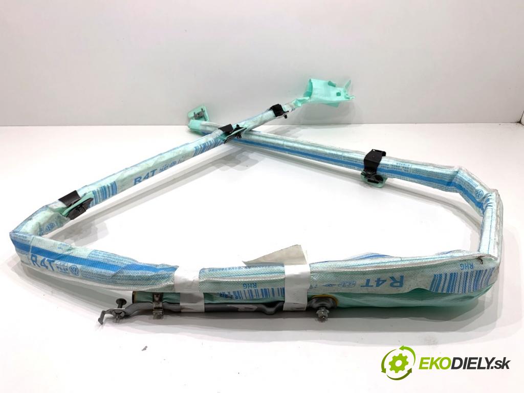 VW GOLF VII Kombi 2015 110 kW 2.0 TDI 1968 Stropný pravy