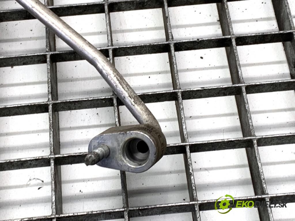 VW GOLF VII Kombi 2015 110 kW 2.0 TDI 1968 rúrka klimatizace 5Q0820741C (Trubka klimatizace)