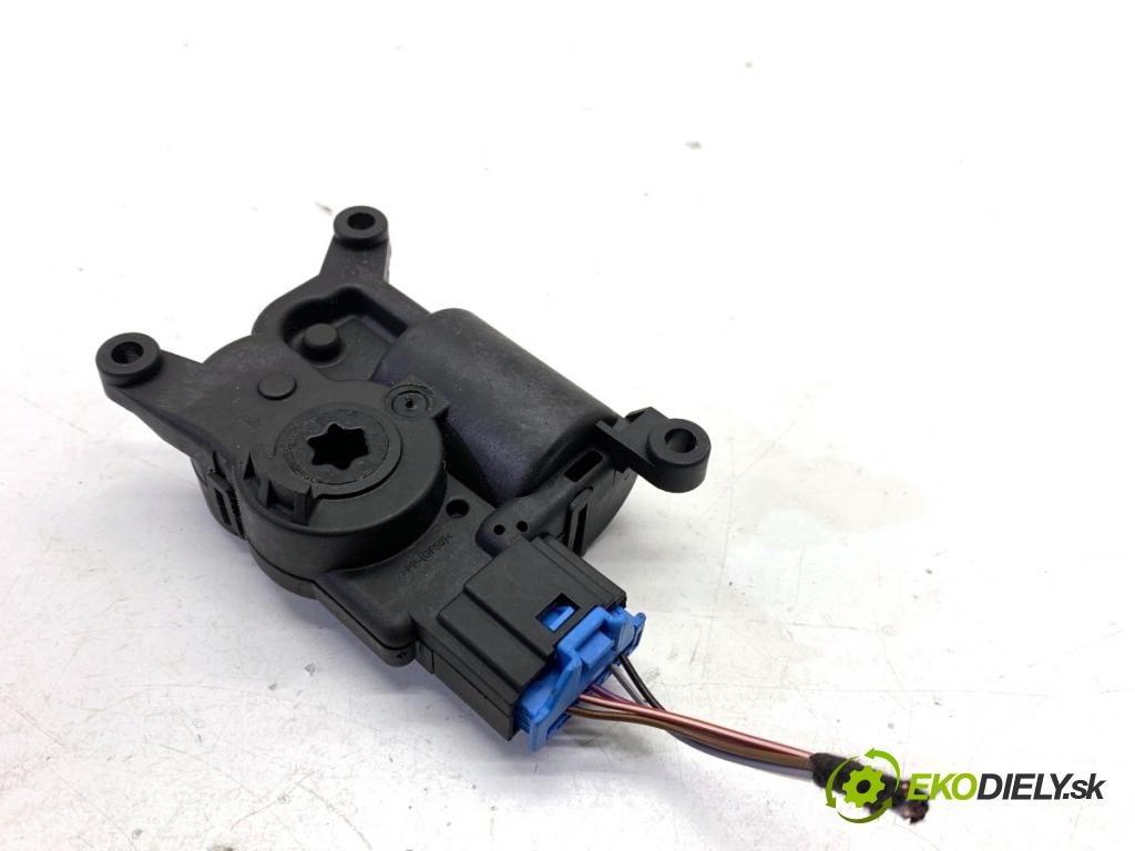 VW GOLF VII Kombi 2015 110 kW 2.0 TDI 1968 Motor kúrenia 5Q0907511A