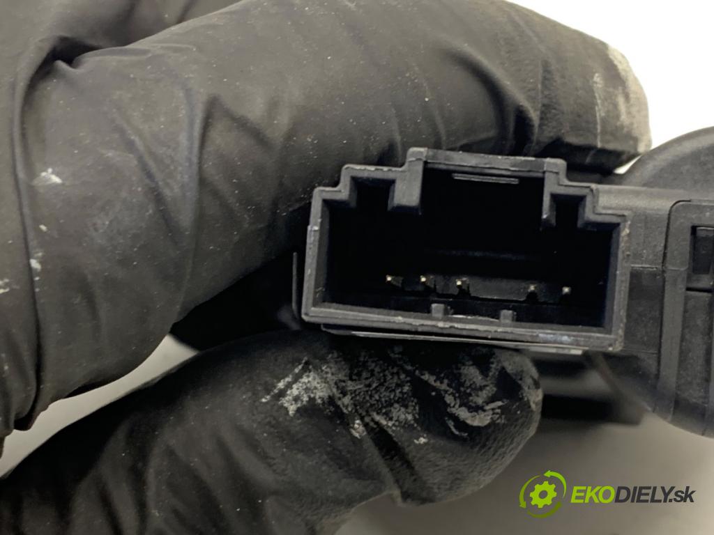 VW GOLF VII Kombi 2015 110 kW 2.0 TDI 1968 Motor kúrenia 5Q0907511A