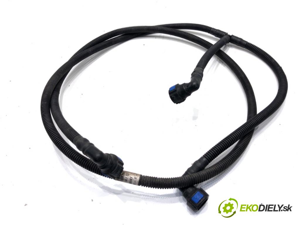 VW GOLF VII Kombi 2015 110 kW 2.0 TDI 1968 Rúrka ostrekovačov svetiel XENON 5G0955970