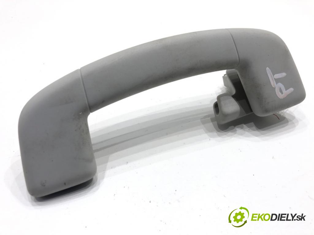 VW GOLF VII Kombi 2015 110 kW 2.0 TDI 1968 Rúčka čalunenie zad pravá 5G9857643A