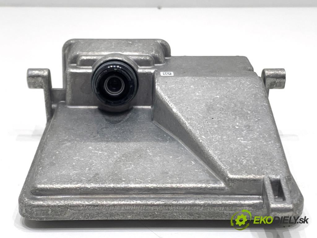 VW GOLF VII Kombi 2015 110 kW 2.0 TDI 1968 predná KAMERA napomocna 5Q0980653G