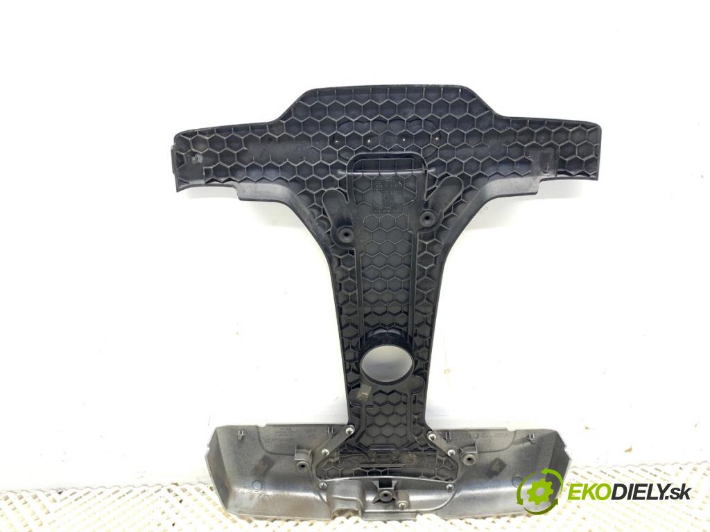 AUDI A8 D4 sedan 2015 368 kW 6.3 W12 quattro 6299 Kryt Motor 07P103925D (Kryt motora)