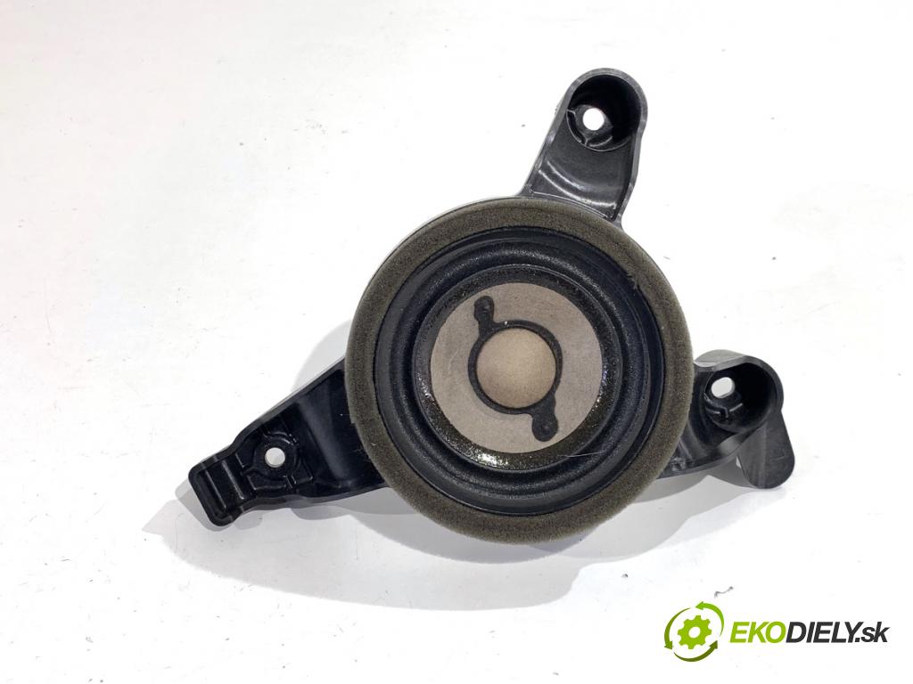 AUDI A8 D4 sedan 2015 368 kW 6.3 W12 quattro 6299 reproduktory 4H0035297 4H0035411A