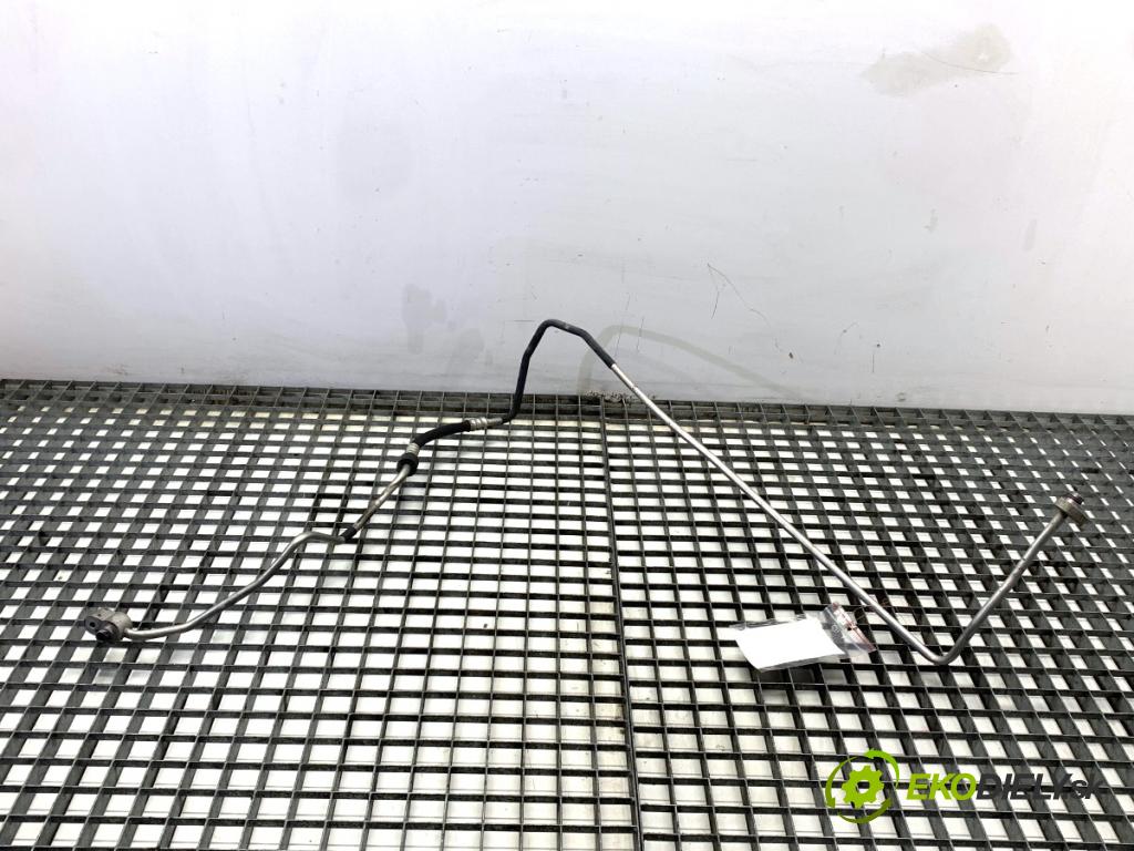 AUDI A8 D4 sedan 2015 368 kW 6.3 W12 quattro 6299 rúrka klimatizácie  (Rúrka klimatizácie)