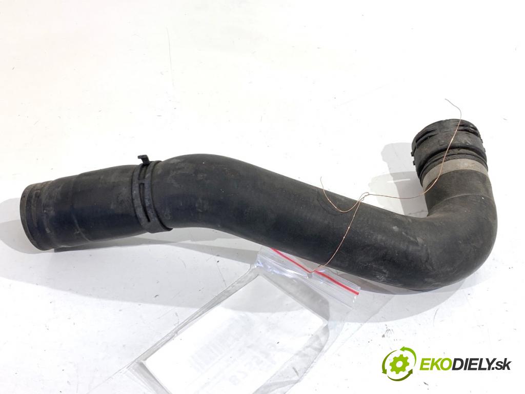 AUDI A8 D4 sedan 2015 368 kW 6.3 W12 quattro 6299 Rúra vody 4H0121101P