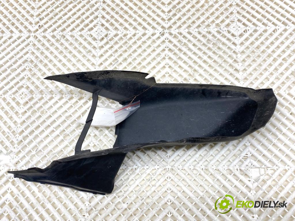 AUDI A8 D4 sedan 2015 368 kW 6.3 W12 quattro 6299 Volant vzduchu 4H0117335B