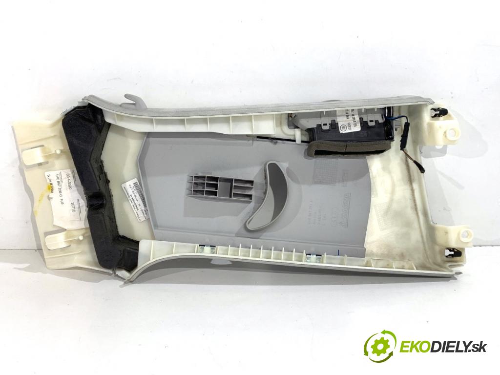 AUDI A8 D4 sedan 2015 368 kW 6.3 W12 quattro 6299 Clona stĺpika B ľavy