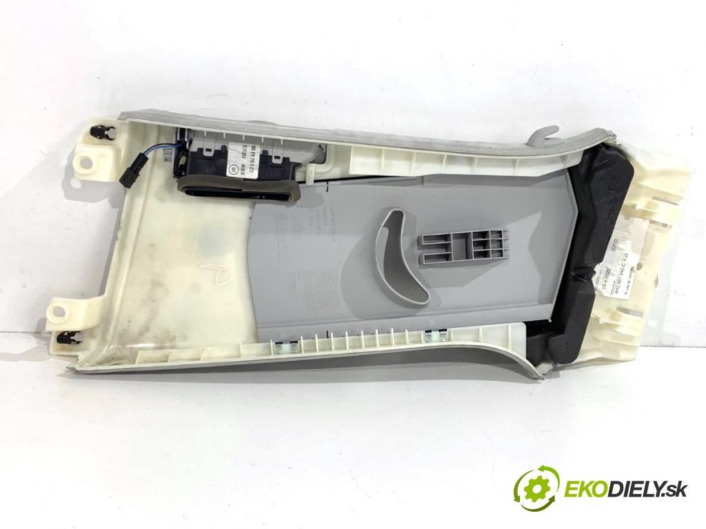 AUDI A8 D4 sedan 2015 368 kW 6.3 W12 quattro 6299 Clona stĺpika B pravy 4H0867239C