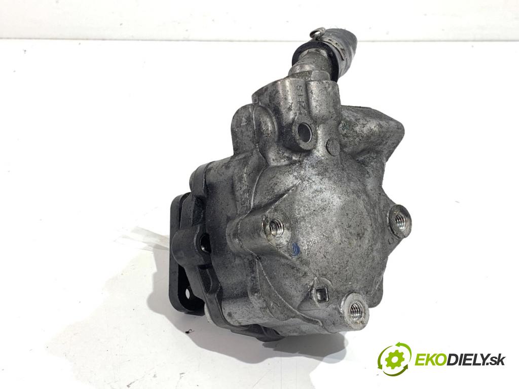 AUDI A4 B8 sedan 2008 105 kW 2.0 TDI 1968 Pumpa servočerpadlo  (Servočerpadlo)