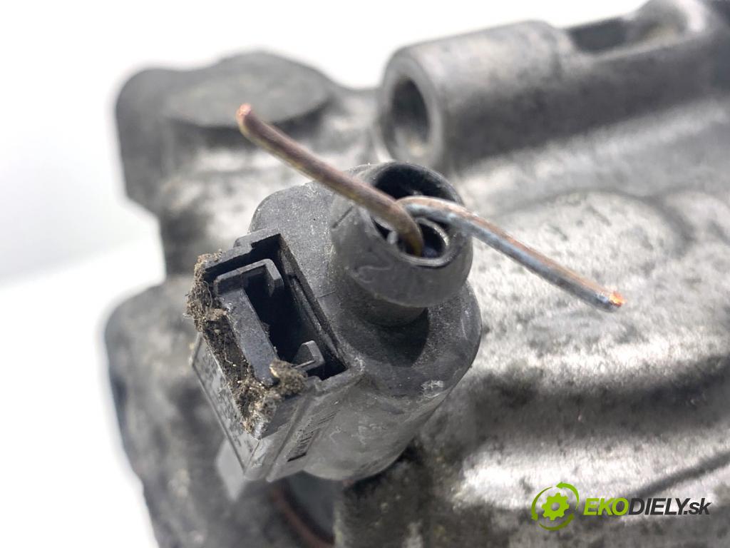 AUDI A4 B8 sedan 2008 105 kW 2.0 TDI 1968 Kompresor klimatizácie 8K0260805E (Kompresor klimatizácie)