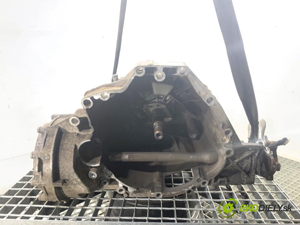 AUDI A4 B8 sedan 2008 105 kW 2.0 TDI 1968 převodovka KXP (Převodovka)