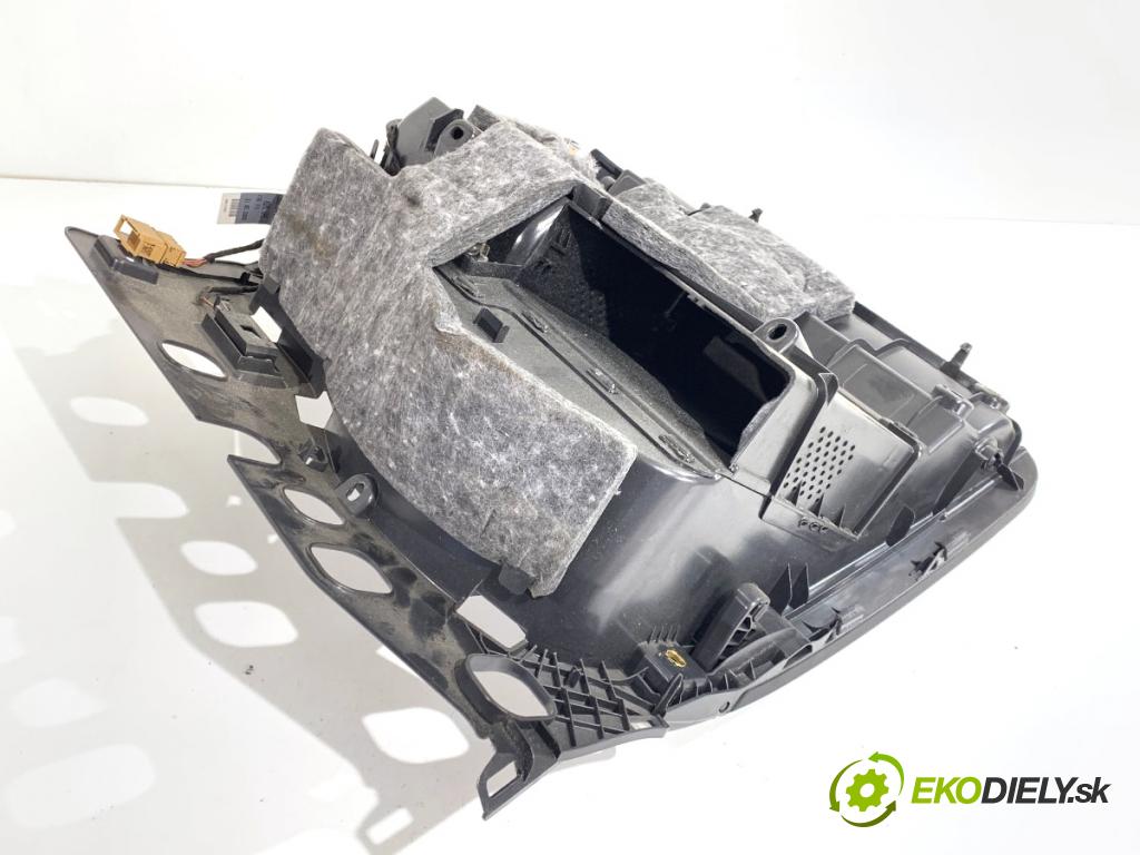 AUDI A4 B8 sedan 2008 105 kW 2.0 TDI 1968 Priehradka, kastlík spolujazdca 8K1857035A (Priehradka (kastlík))