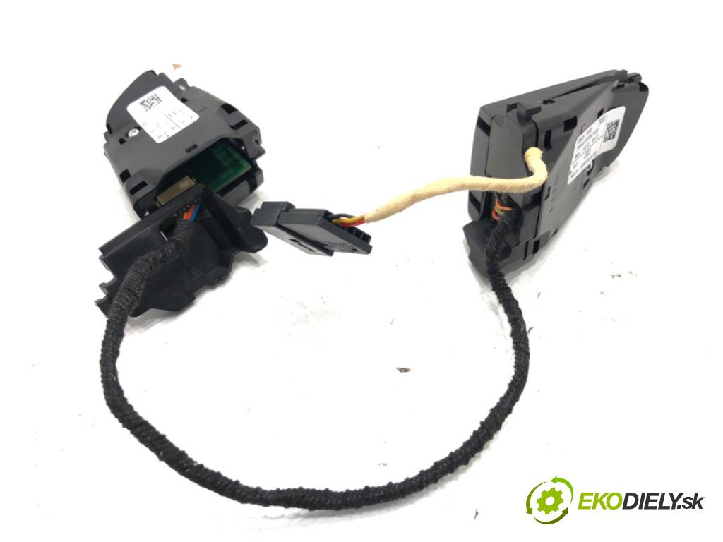 AUDI A4 B8 sedan 2008 105 kW 2.0 TDI 1968 SPÍNAČE: volantu 4F0951527D