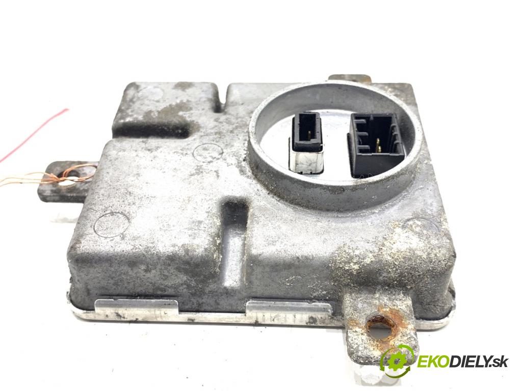 AUDI A4 B8 sedan 2008 105 kW 2.0 TDI 1968 Menič XENON 8K0941597 (Riadiaca jednotka xenónu)