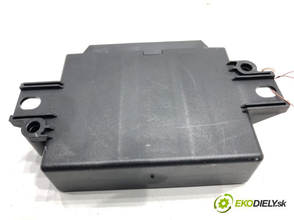 AUDI A4 B8 sedan 2008 105 kW 2.0 TDI 1968 Modul PDC 8K0919475E (Riadiaca jednotka ostatné)