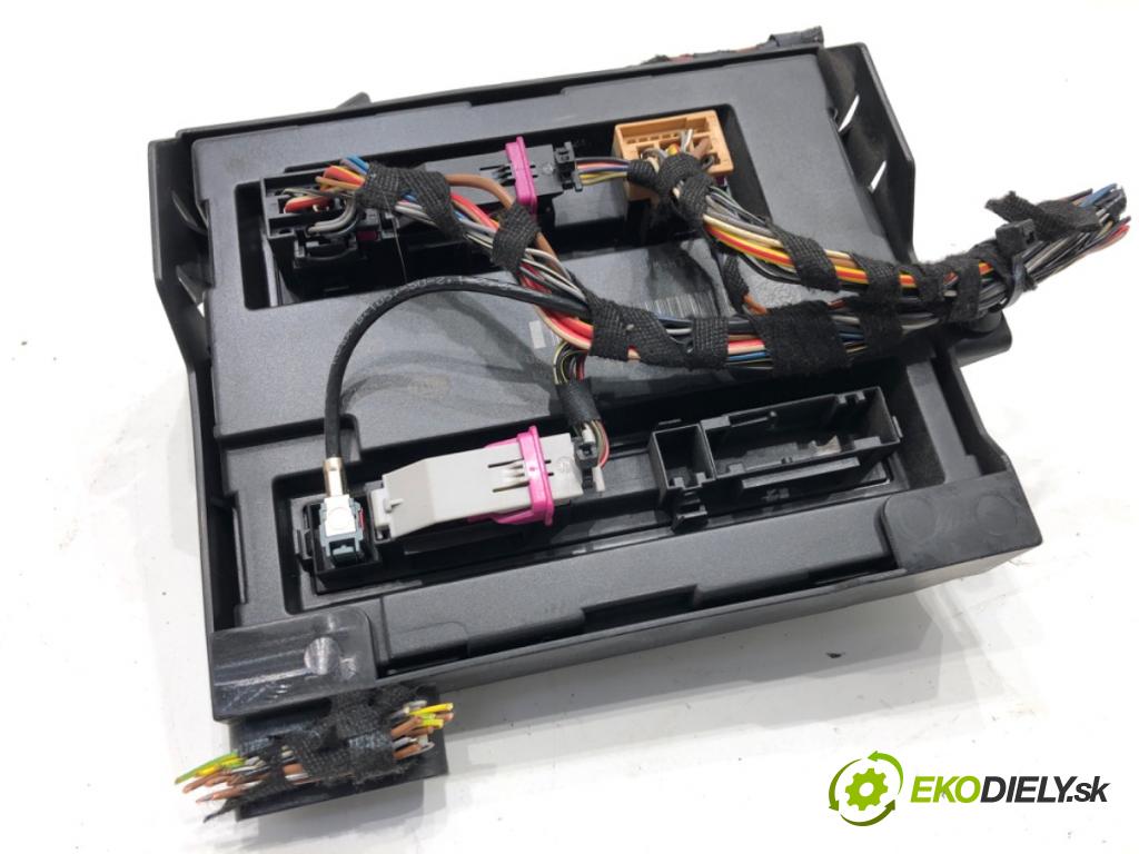 AUDI A4 B8 sedan 2008 105 kW 2.0 TDI 1968 Modul BCM 8K0907064C (Riadiaca jednotka ostatné)