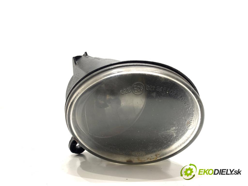 AUDI A4 B8 sedan 2008 105 kW 2.0 TDI 1968 Hmlové svetlo, hmlovka pravy predný 