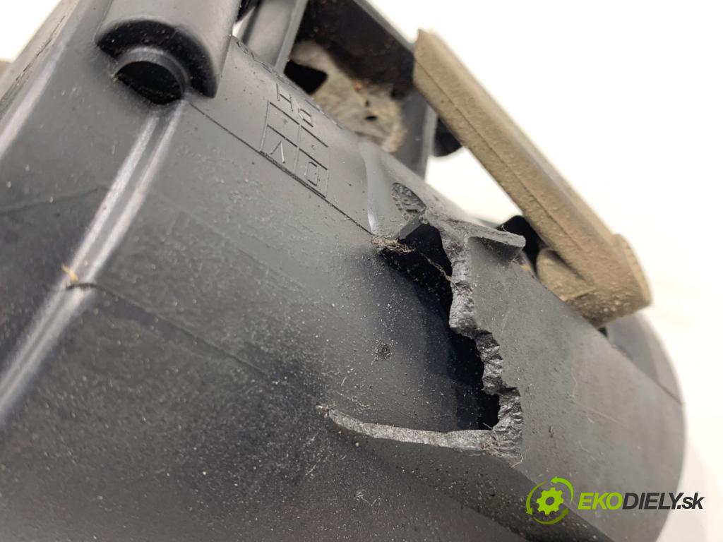 AUDI A4 B8 sedan 2008 105 kW 2.0 TDI 1968 Hmlové svetlo, hmlovka pravy predný