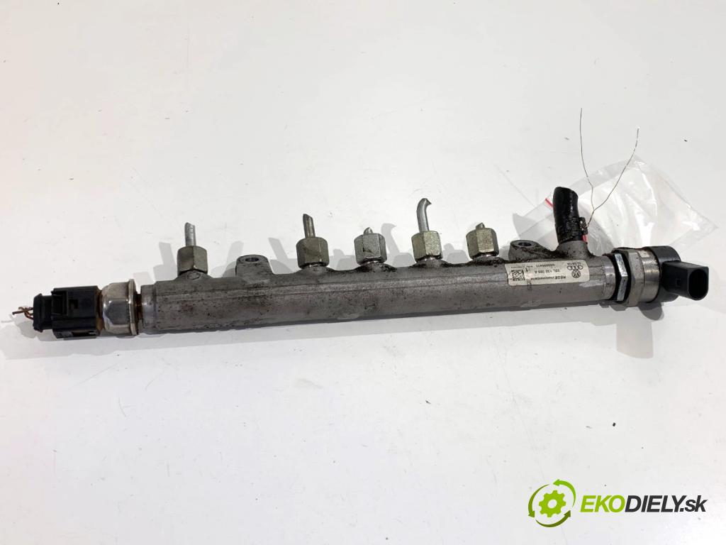 AUDI A4 B8 sedan 2008 105 kW 2.0 TDI 1968 lišta vstřikovací 03L130089A 0281006002 (Vstřikovací lišta)