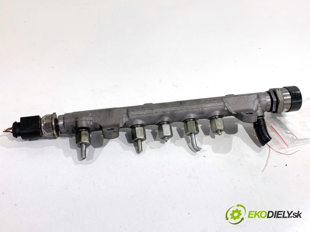 AUDI A4 B8 sedan 2008 105 kW 2.0 TDI 1968 Lišta vstrekovacia 03L130089A 0281006002 (Vstrekovacia lišta)