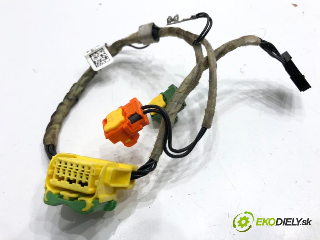 AUDI A4 B8 sedan 2008 105 kW 2.0 TDI 1968 Káblovačka silentbloku airbag