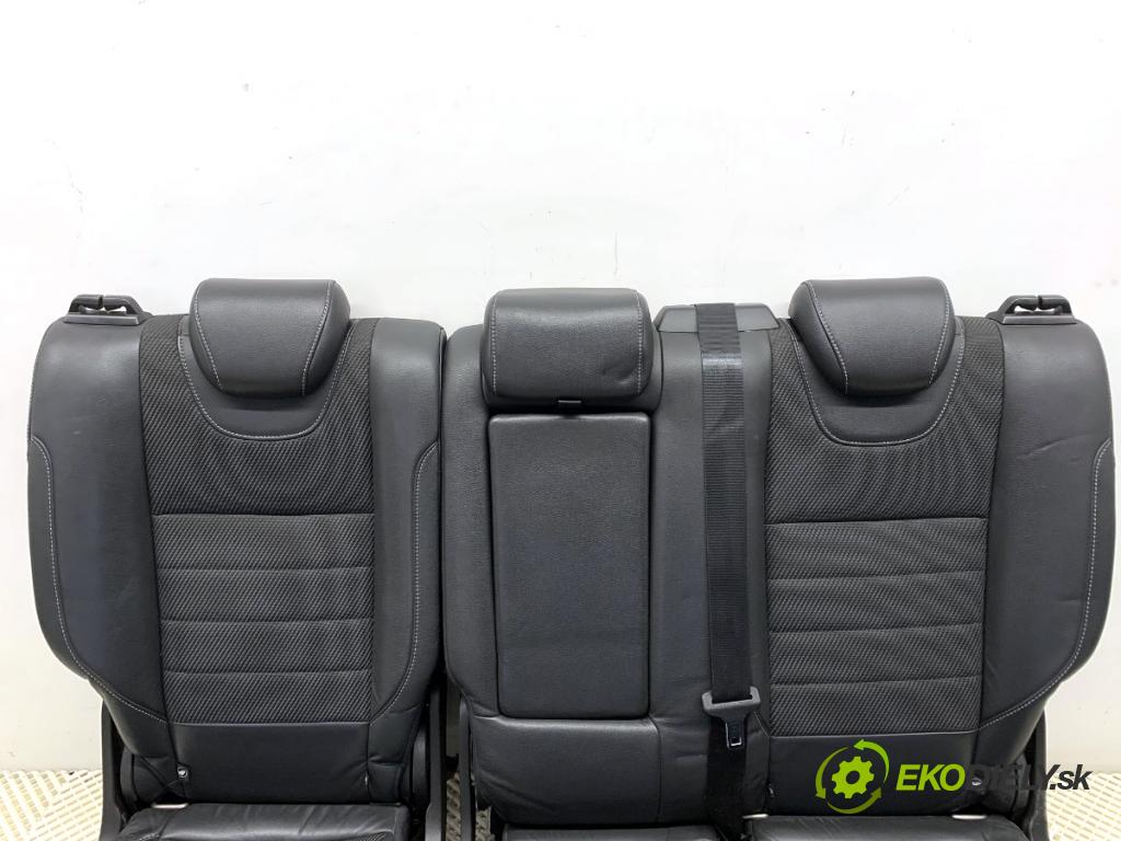 FORD KUGA II SUV 2014 120 kW 2.0 TDCi 4x4 1997 Sedadlo druhý rad