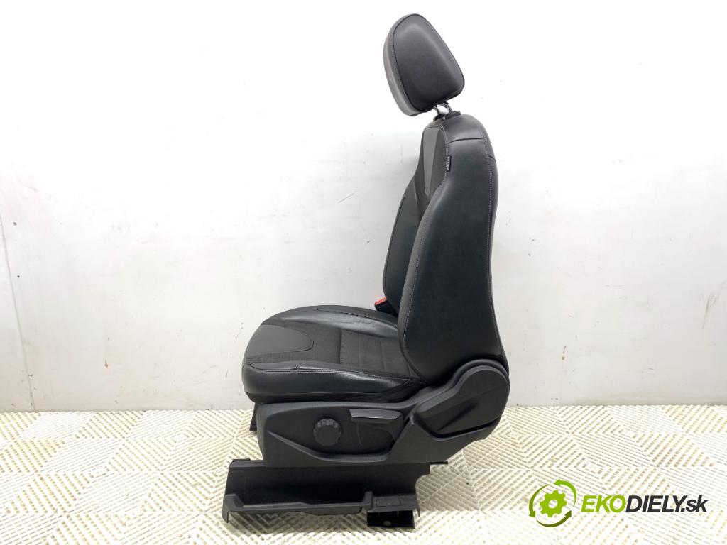 FORD KUGA II SUV 2014 120 kW 2.0 TDCi 4x4 1997 Sedadlo ľavy predný