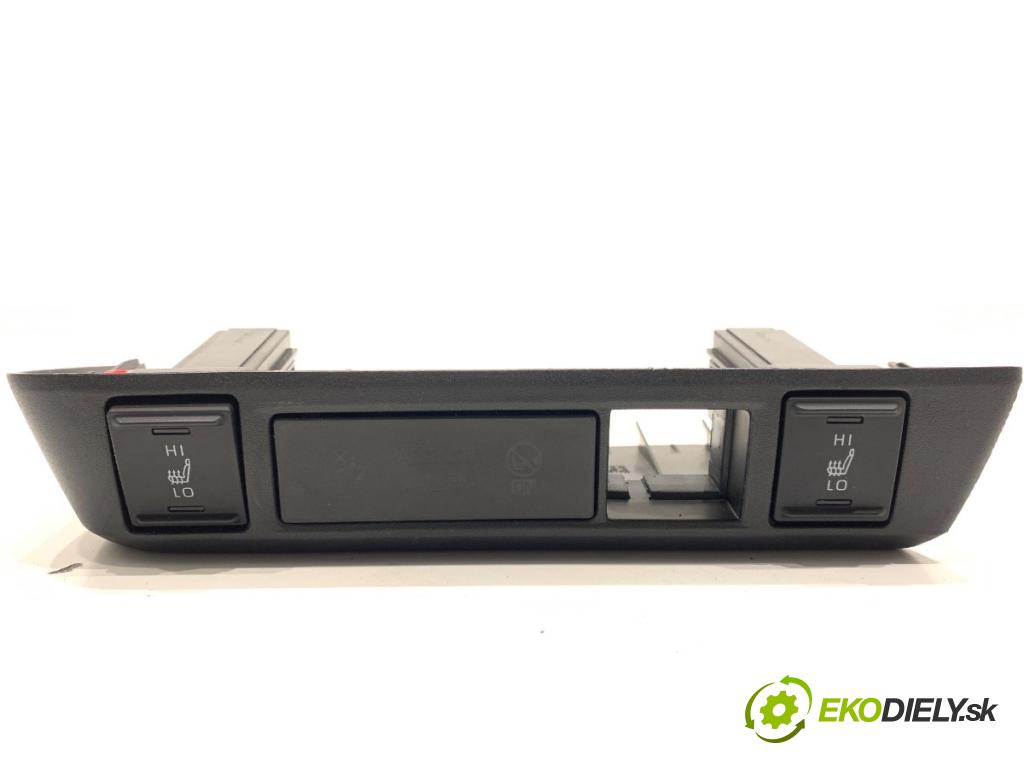 TOYOTA YARIS IV liftback 2022 92 kW 1.5 (MXPA11) 1490 Panel přepínač 55407-K0030