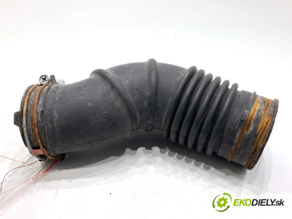 TOYOTA YARIS IV liftback 2022 92 kW 1.5 (MXPA11) 1490 Rúra vzduchu 17880-K0030