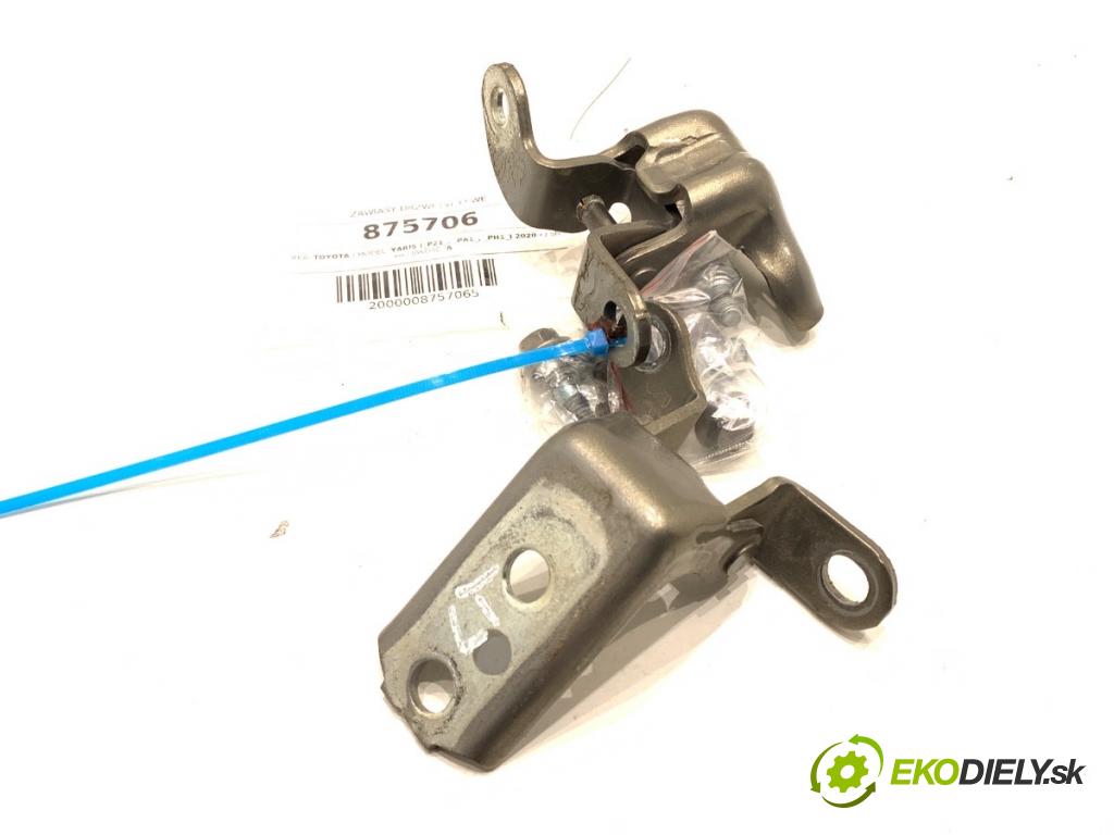 TOYOTA YARIS IV liftback 2022 92 kW 1.5 (MXPA11) 1490 závesky Dvere zad ľave