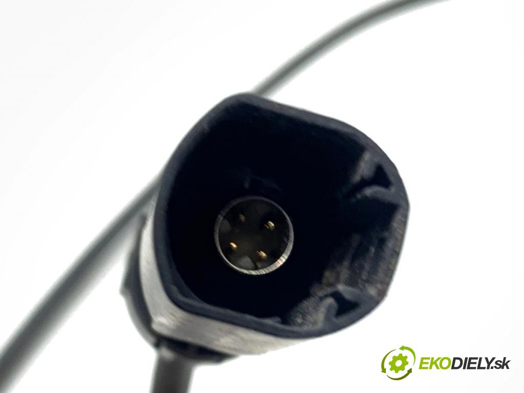 AUDI A8 D4 sedan 2015 368 kW 6.3 W12 quattro 6299 KAMERA predný 7P6980551C