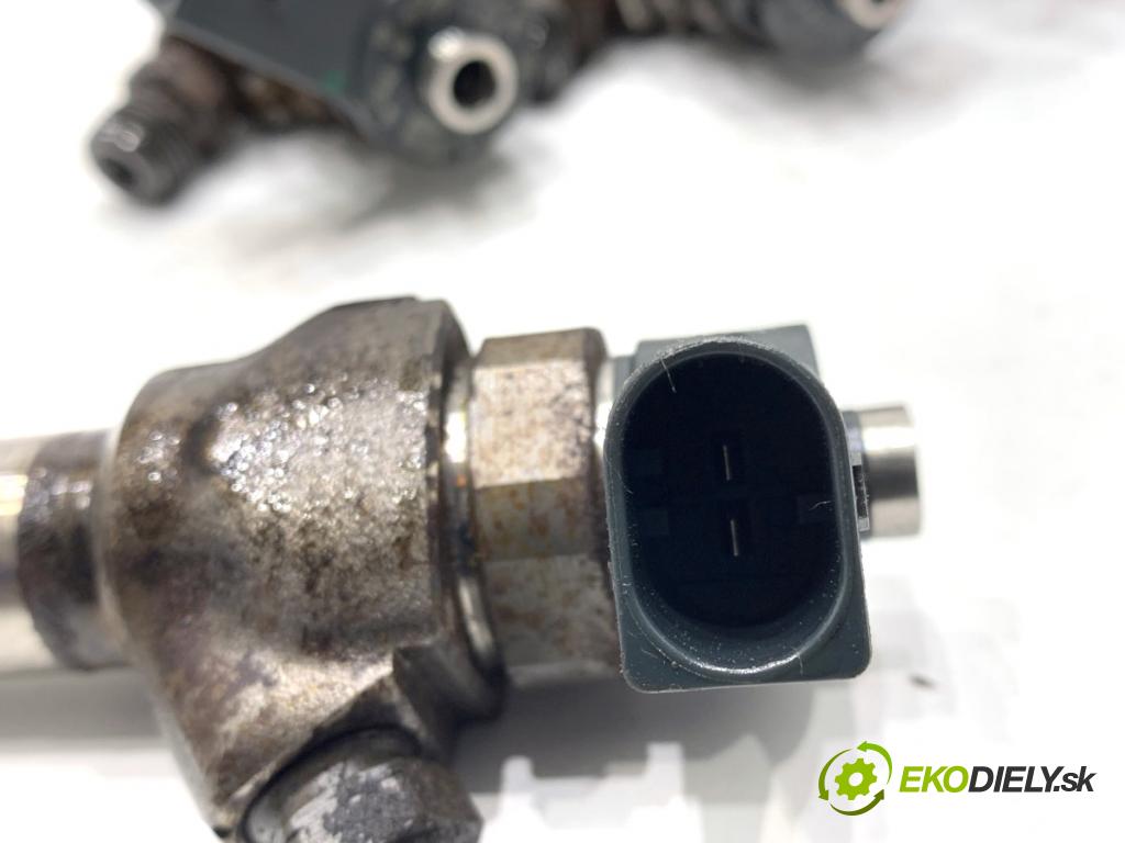 AUDI A4 B9 Kombi 2018 140 kW 2.0 TDI quattro 1968 Vstrekovacie ventily 04L130277AE