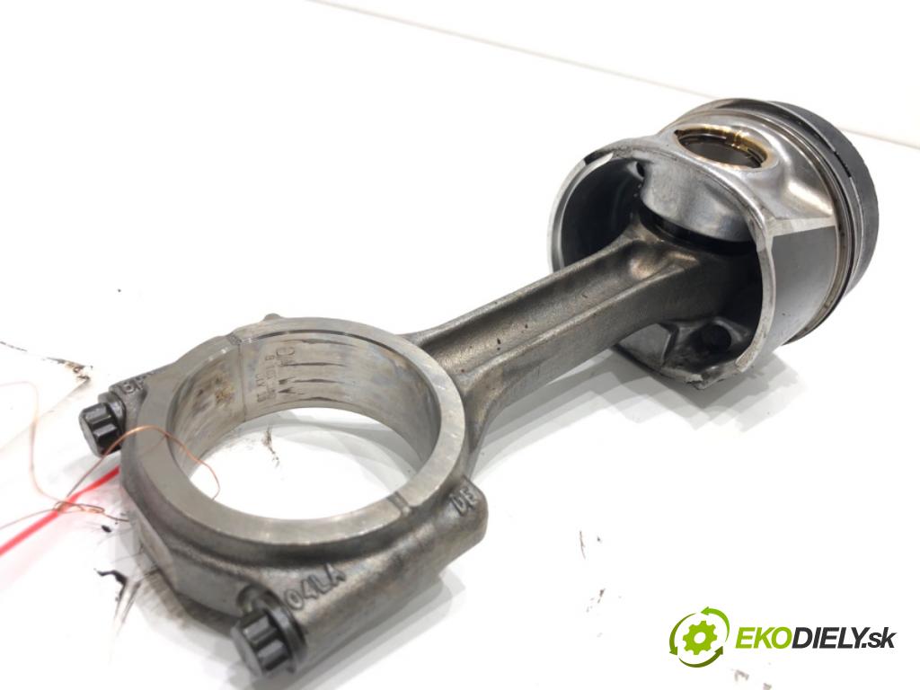 AUDI A4 B9 Kombi 2018 140 kW 2.0 TDI quattro 1968 PIEST: ojnica DETA (Piest)