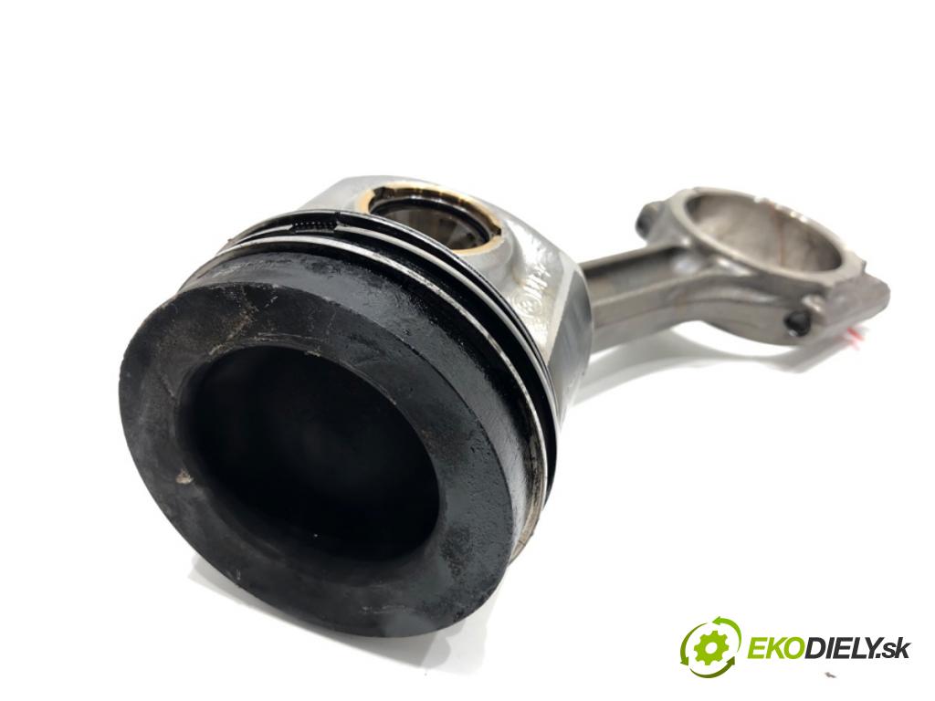 AUDI A4 B9 Kombi 2018 140 kW 2.0 TDI quattro 1968 PÍST: ojnice DETA (Píst)