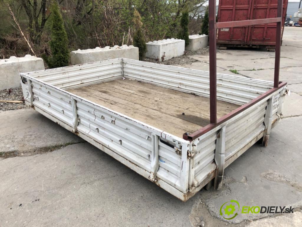 VW TRANSPORTER T4 Skrzynia 1994 57 kW 2.4 D 2370 BUDOVA: Prevodovka NALOŽIŤ: