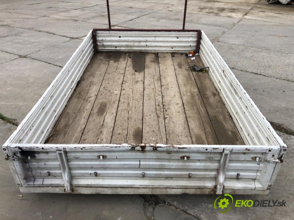 VW TRANSPORTER T4 Skrzynia 1994 57 kW 2.4 D 2370 BUDOVA: Prevodovka NALOŽIŤ: