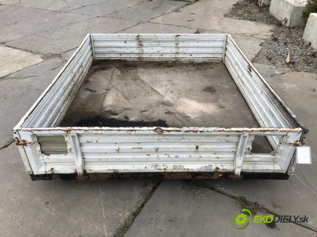 VW TRANSPORTER T4 Skrzynia 1994 57 kW 2.4 D 2370 BUDOVA: Prevodovka NALOŽIŤ: 