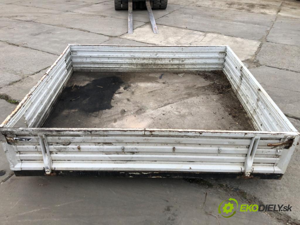 VW TRANSPORTER T4 Skrzynia 1994 57 kW 2.4 D 2370 BUDOVA: Prevodovka NALOŽIŤ: