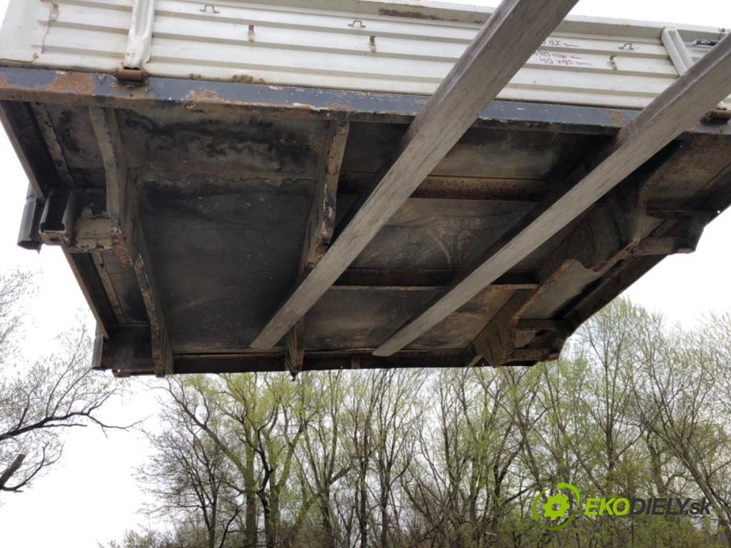 VW TRANSPORTER T4 Skrzynia 1994 57 kW 2.4 D 2370 BUDOVA: Prevodovka NALOŽIŤ: