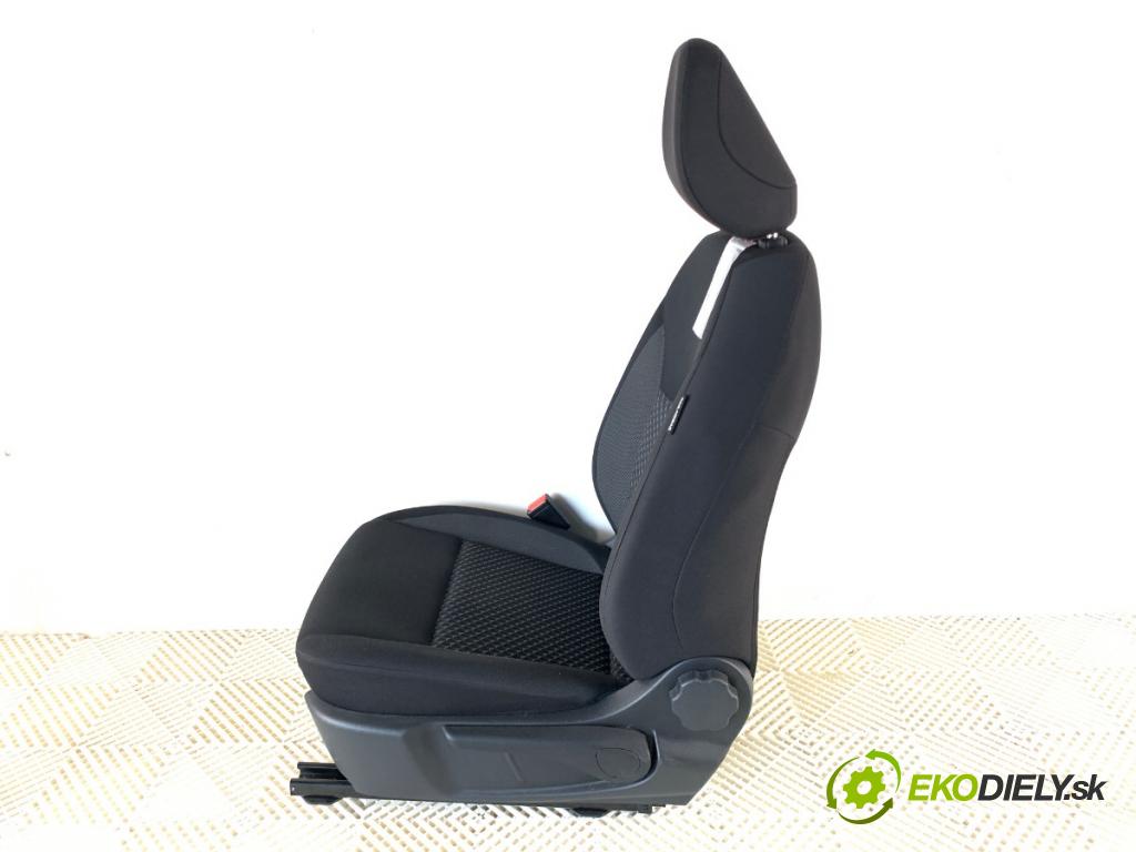 NISSAN MICRA K14 liftback 2020 74 kW 1.0 IG-T 100 999 Sedadlo ľavy predný