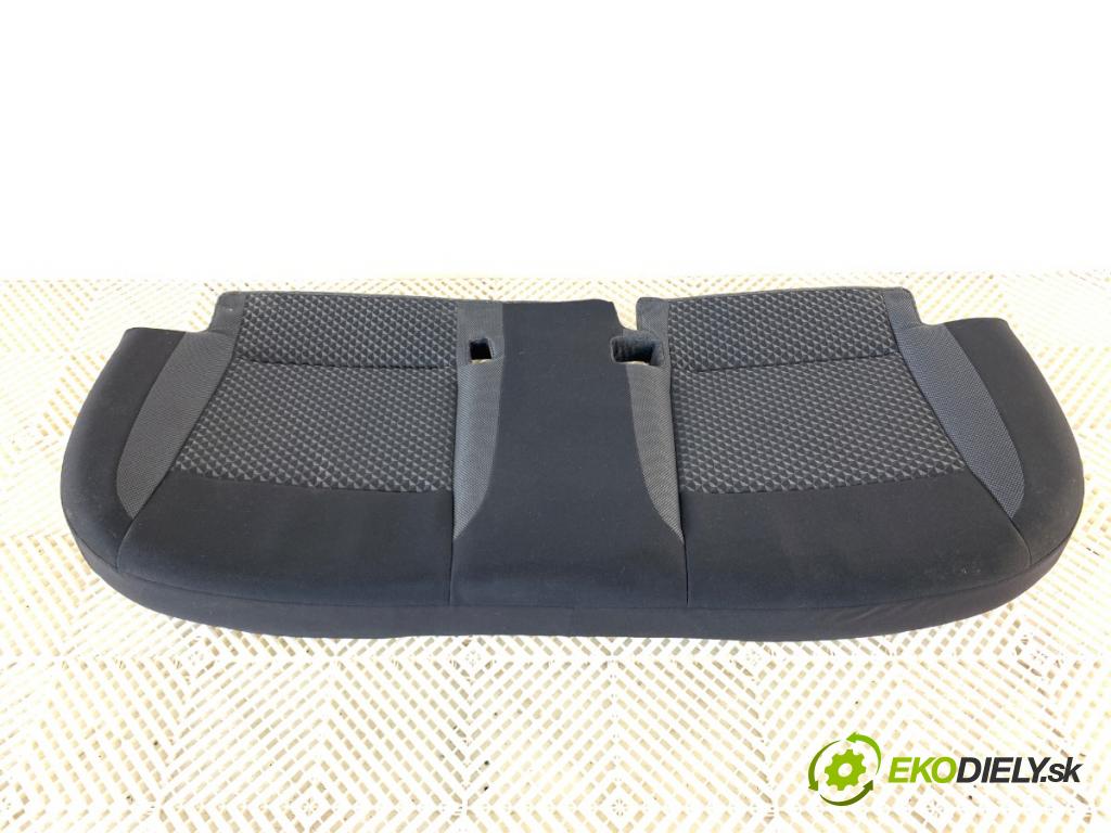 NISSAN MICRA K14 liftback 2020 74 kW 1.0 IG-T 100 999 Sedadlo druhý rad