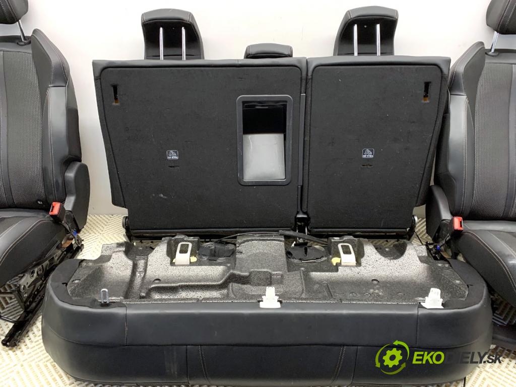 PEUGEOT 3008 SUV 2021 147 kW Hybrid4 (M45GBU) 1598 Sedadlá, sedačky Sedadlo