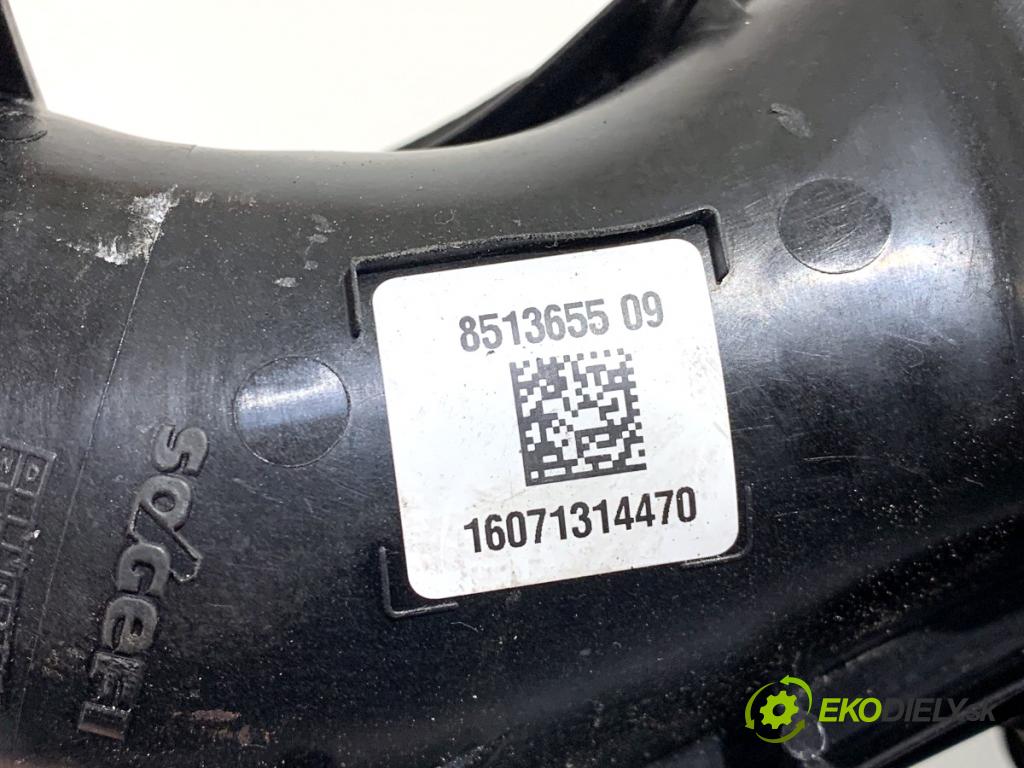 BMW F31 Kombi 2019 110 kW 318 d 1995 potrubí sání 8513655 (Sací potrubí)