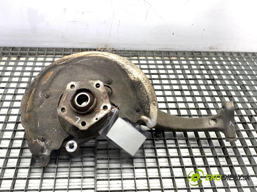 AUDI A4 B9 sedan 2018 185 kW 2.0 TFSI quattro 1984 náboj ľavy predný 8W0407241F