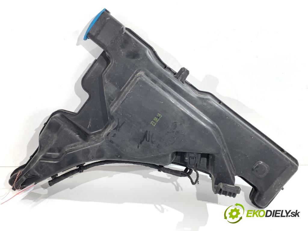 AUDI A4 B9 sedan 2018 185 kW 2.0 TFSI quattro 1984 Nádržka ostrekovačov 8W0955451L