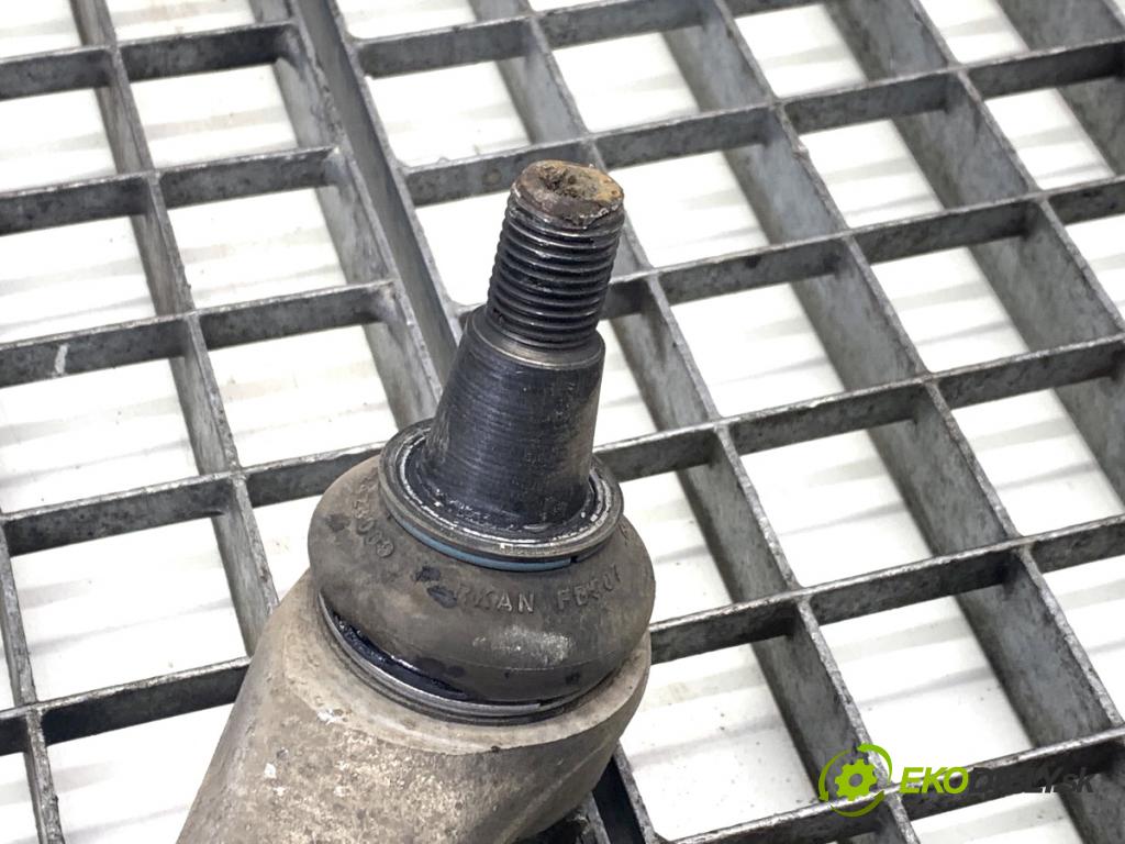 AUDI A4 B9 sedan 2018 185 kW 2.0 TFSI quattro 1984 Rameno pravy predný 8W0407696B