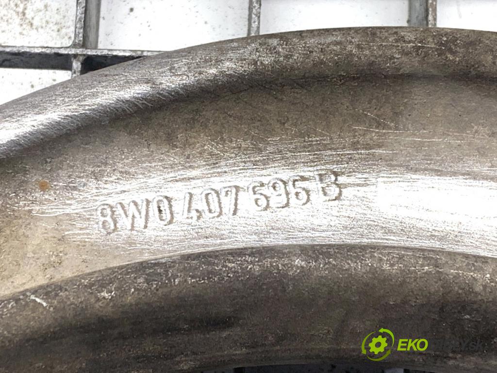 AUDI A4 B9 sedan 2018 185 kW 2.0 TFSI quattro 1984 Rameno pravy predný 8W0407696B