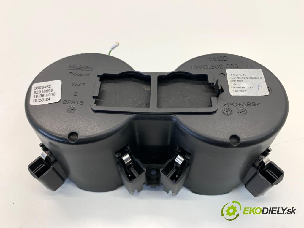 AUDI A4 B9 sedan 2018 185 kW 2.0 TFSI quattro 1984 držák na nápoje 8W0862533D (Držák nápojů)